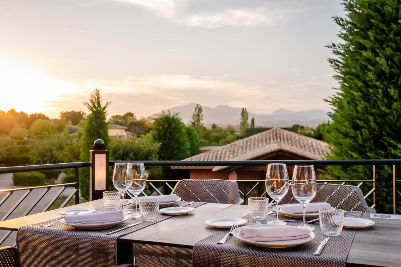 Hotel Torremirona Golf & Spa Навата Экстерьер фото