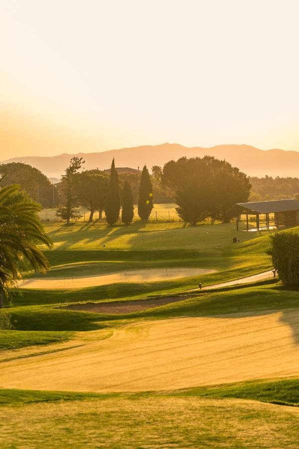 Hotel Torremirona Golf & Spa Навата Экстерьер фото