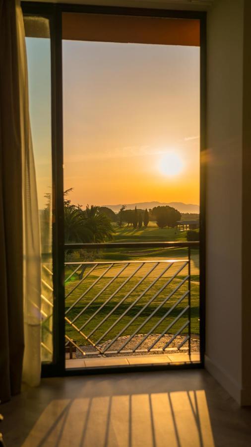 Hotel Torremirona Golf & Spa Навата Экстерьер фото