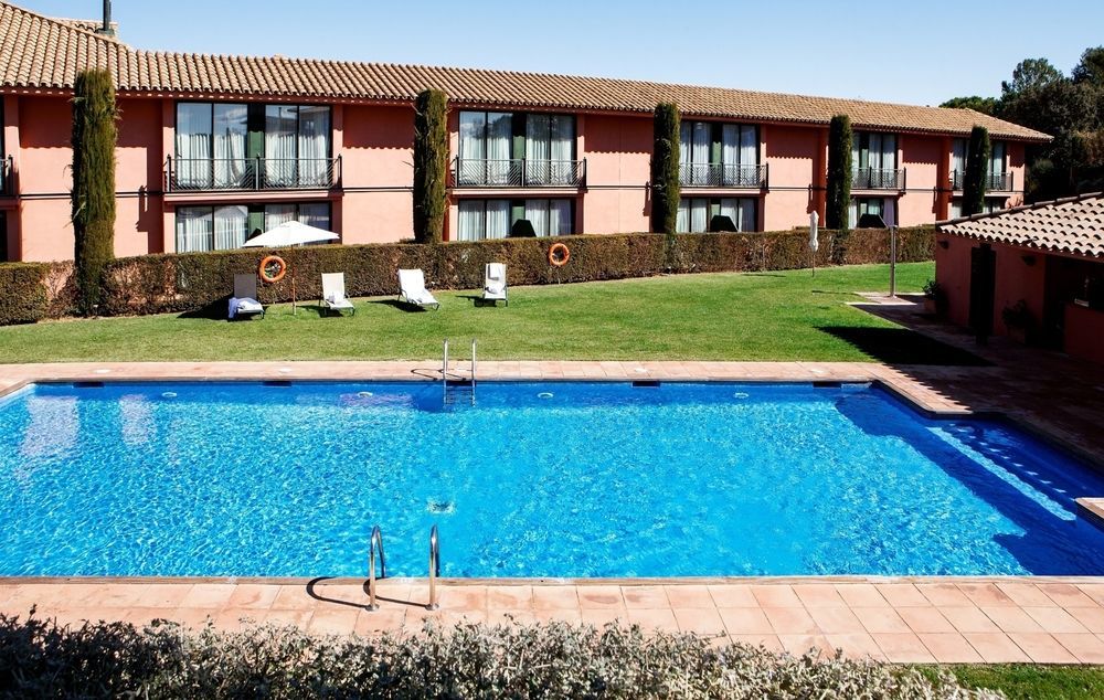 Hotel Torremirona Golf & Spa Навата Экстерьер фото